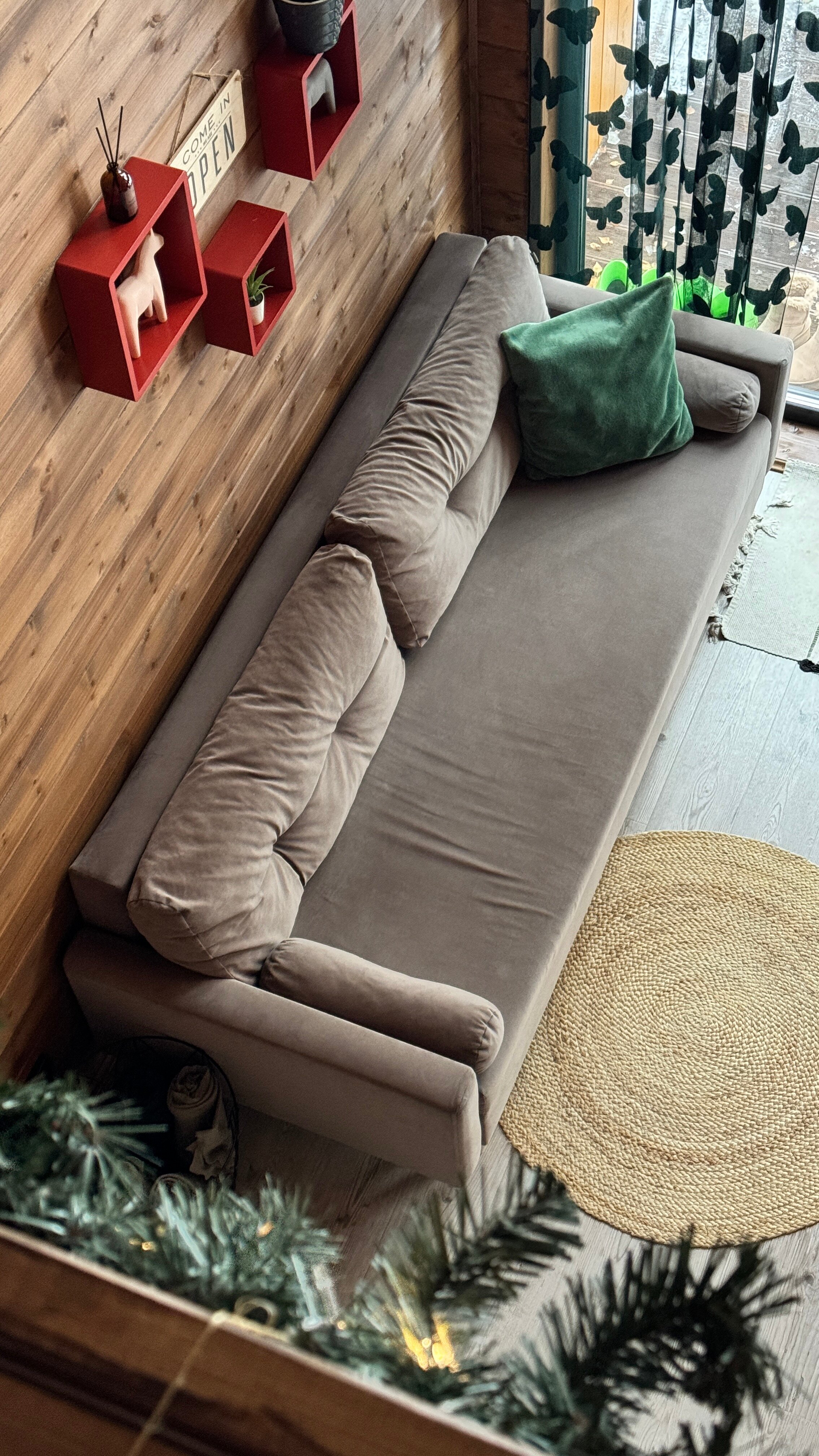 Фото Амбарн