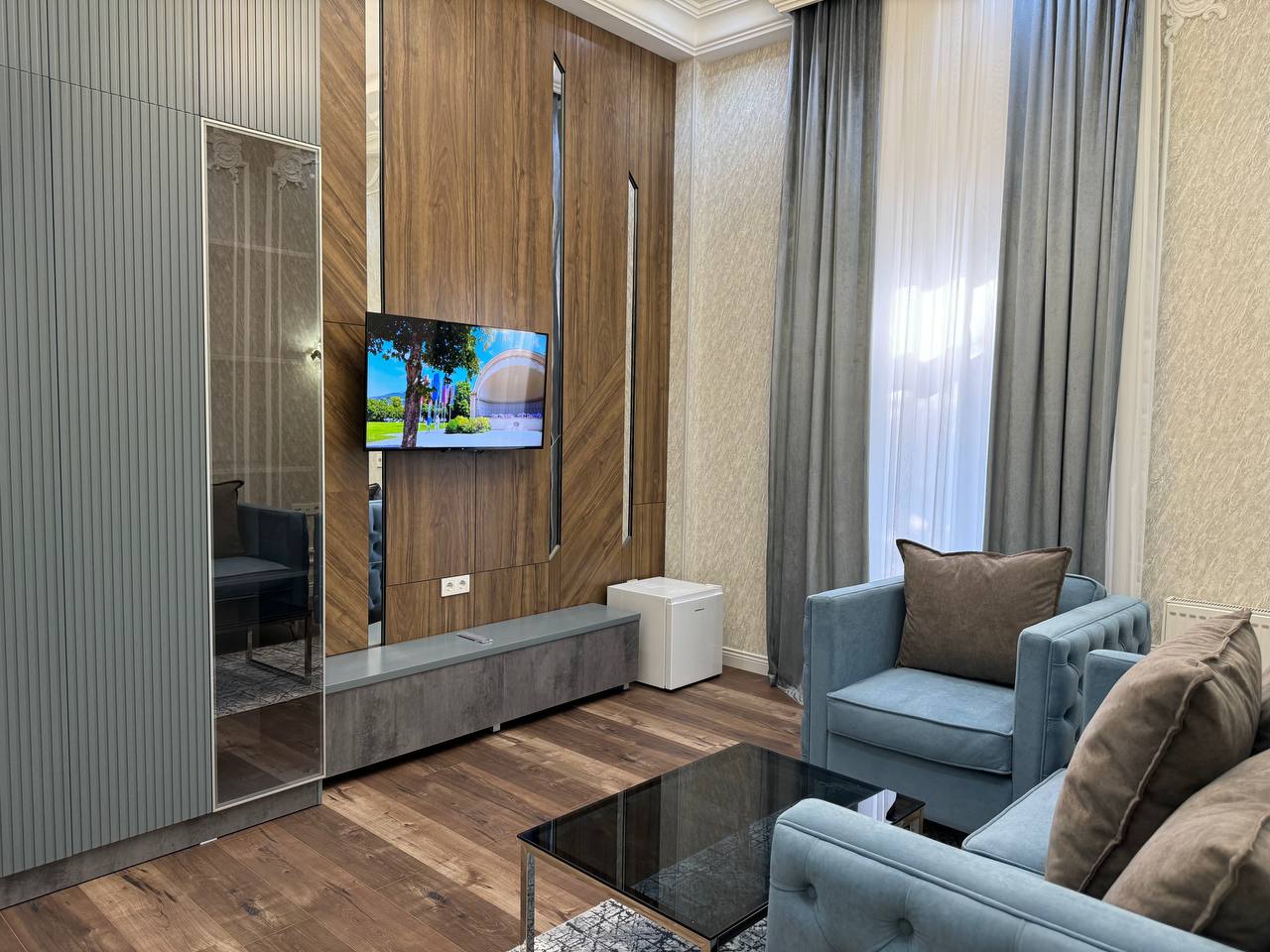 Фото Baden-Baden Hotel