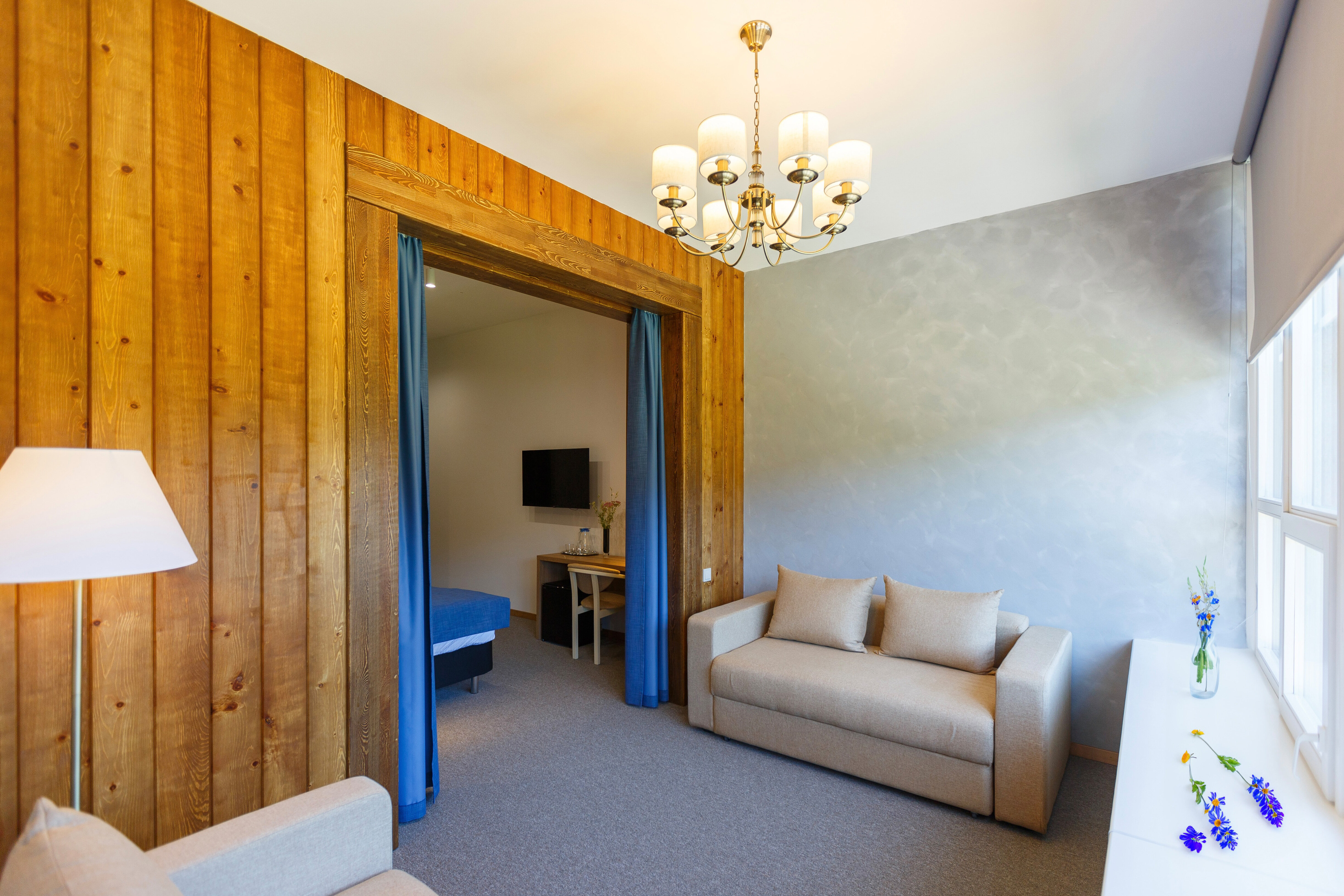 Фото отеля 2