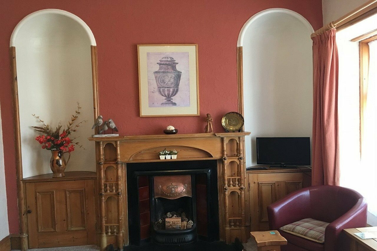 Фото Rossmount Guest House