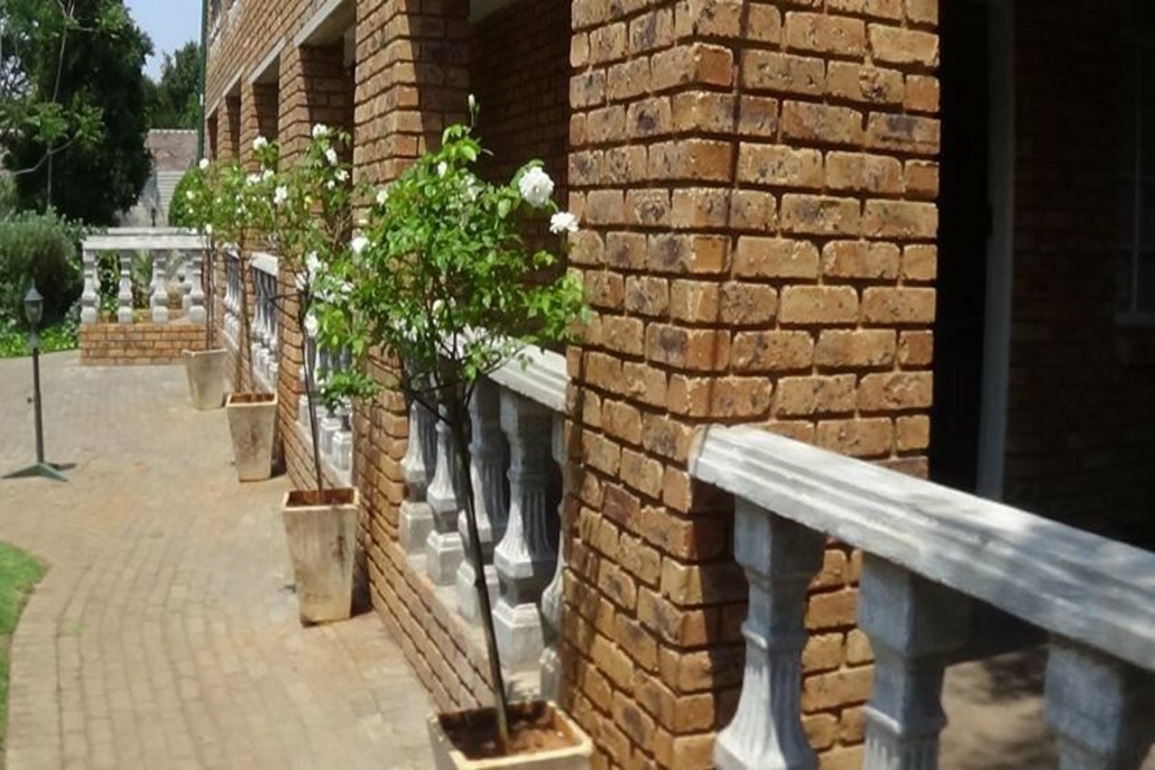 Фото Emerald Guesthouse