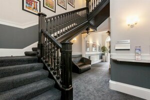 Хостел West End Hotel