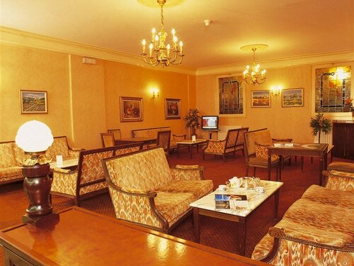 Внешний вид отеля Hotel Roissy Lourdes в Лурде, фото 2