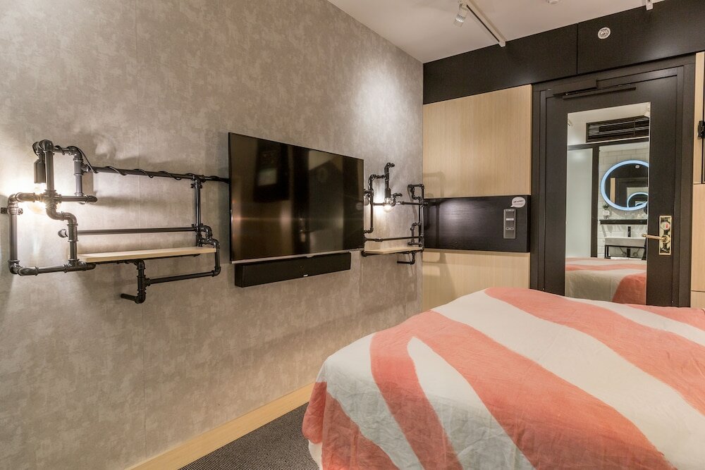 Фото Hotel With Urban Deli