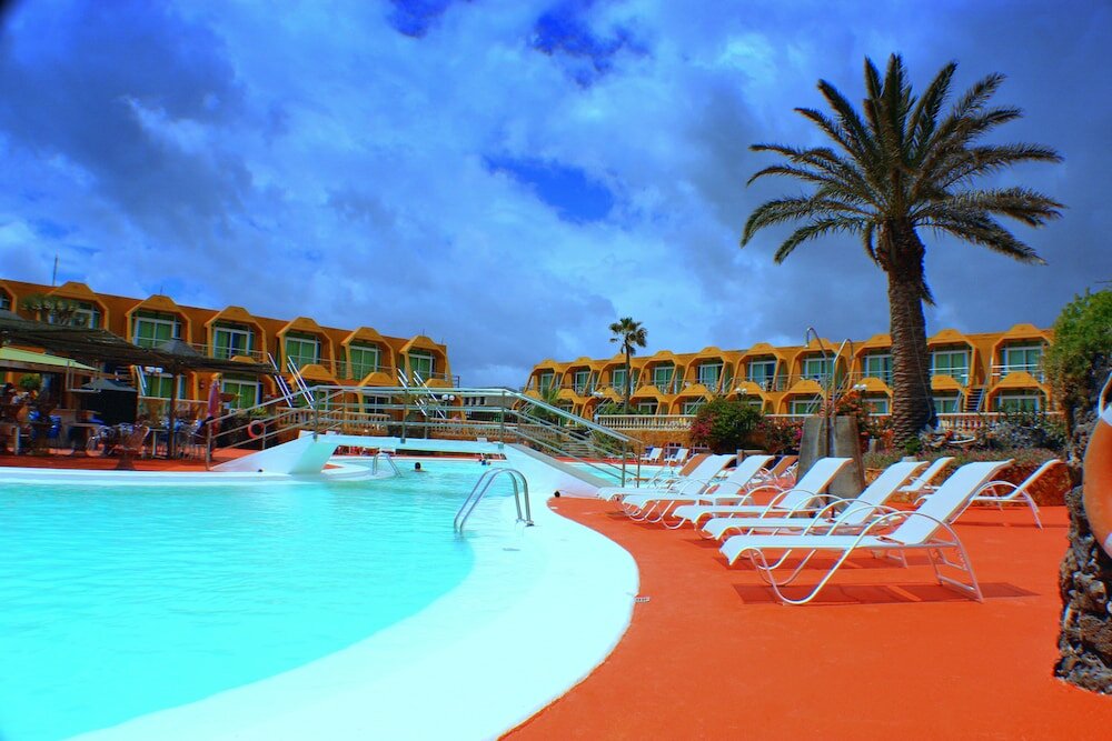 Фото Aparthotel la Piramide