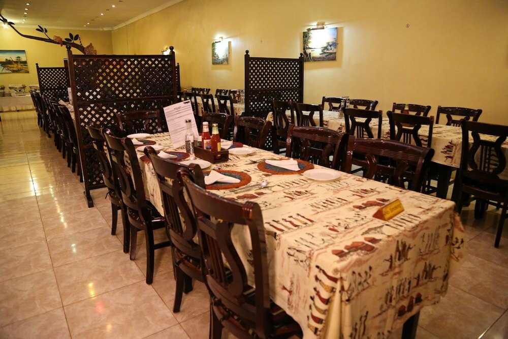 Фото Highview Hotel