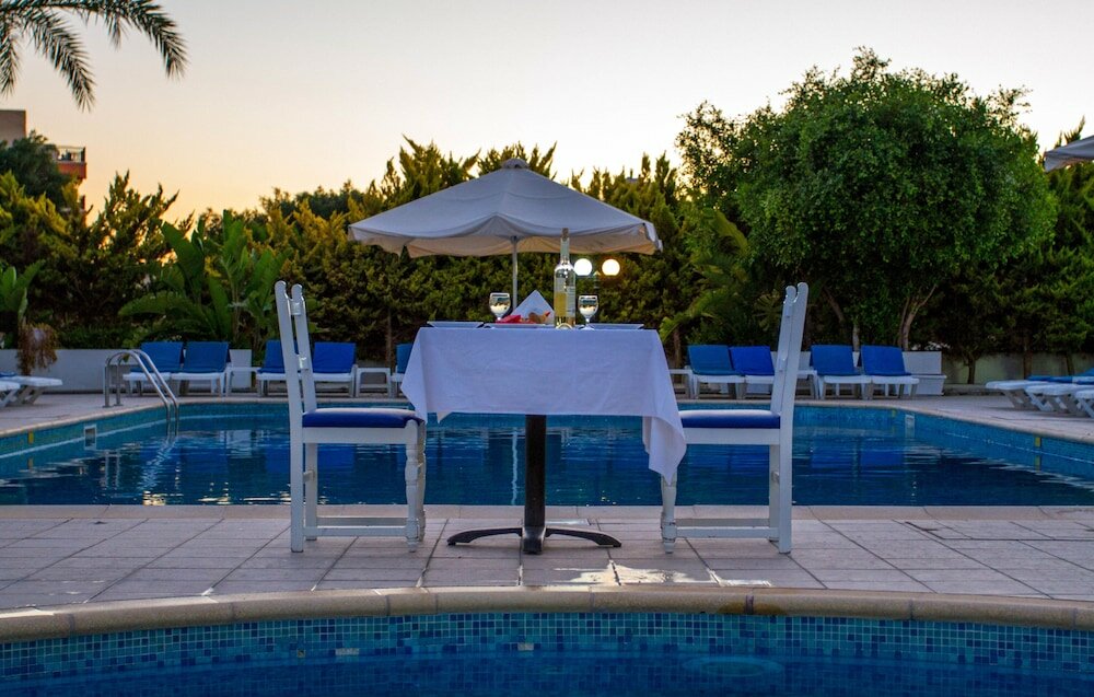 Фото Mariandy Hotel