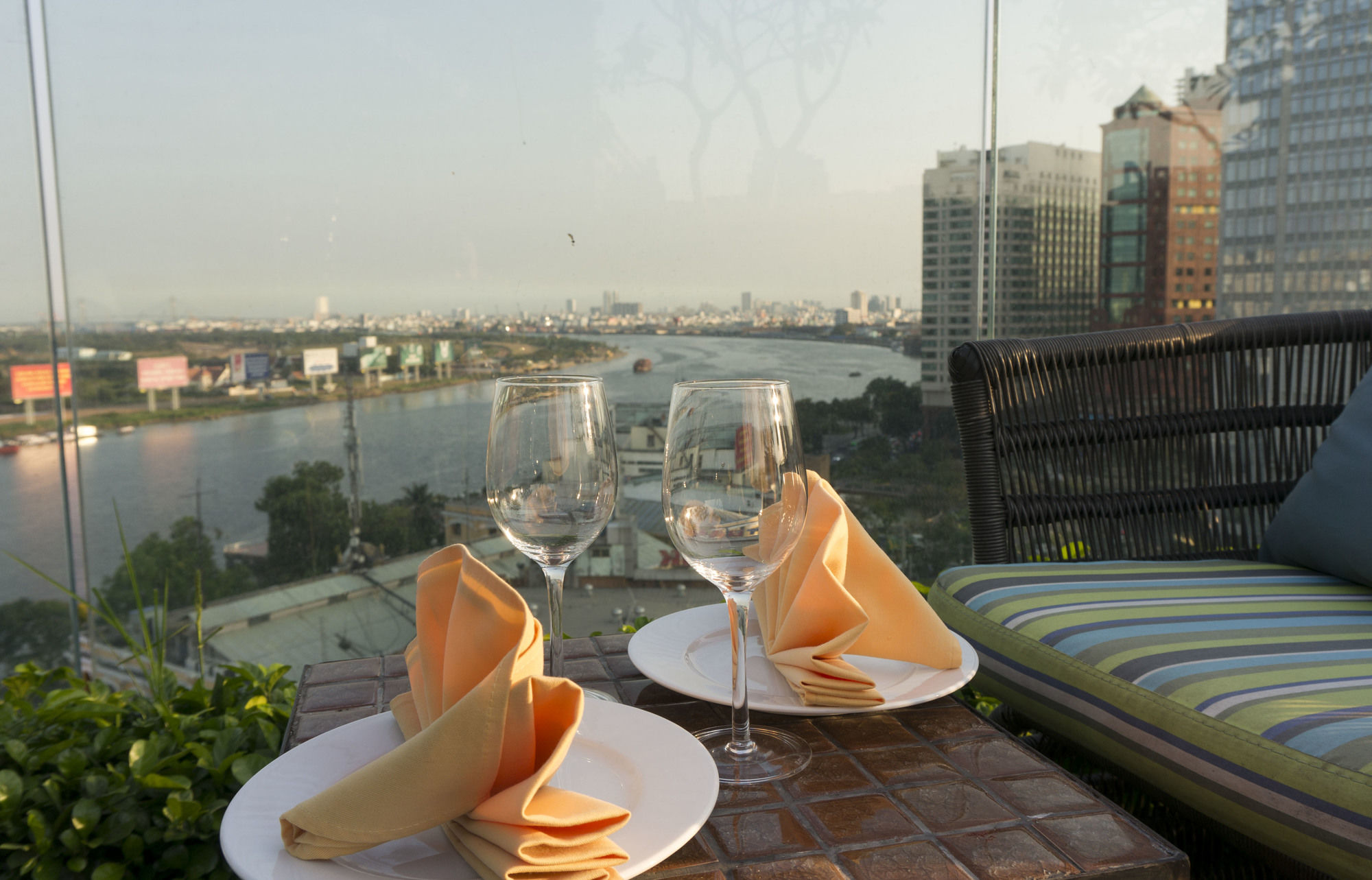 Фото Silverland Jolie Hotel