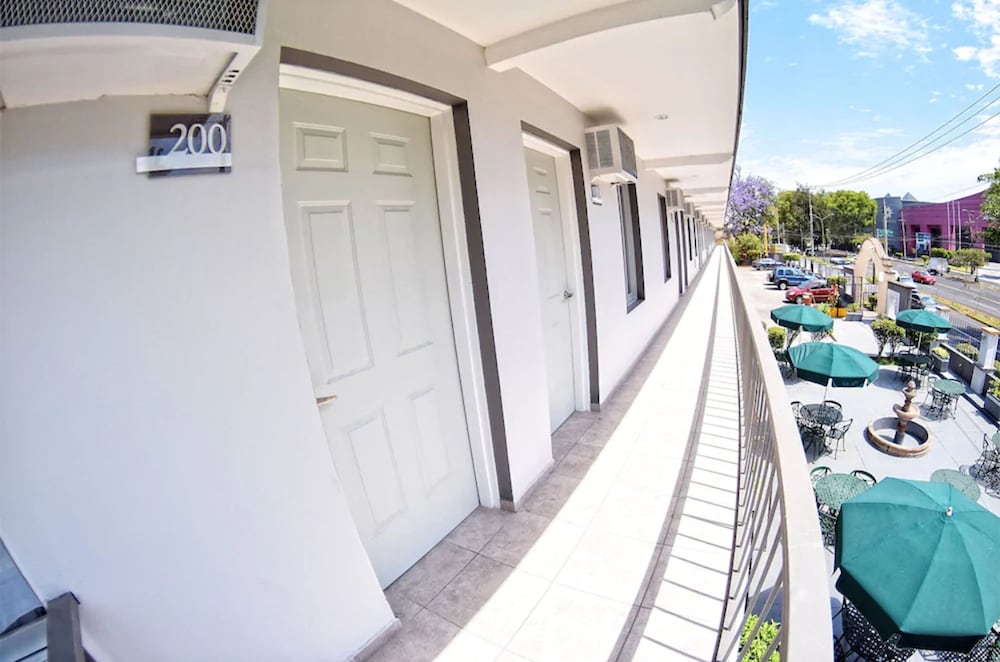 Фото Expo Hotel Guadalajara