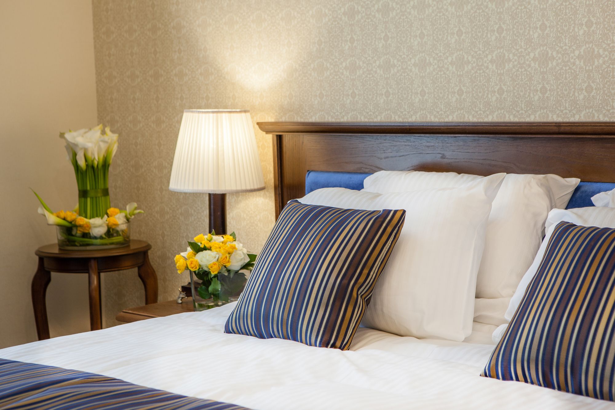 Фото Tbilisi Laerton Hotel