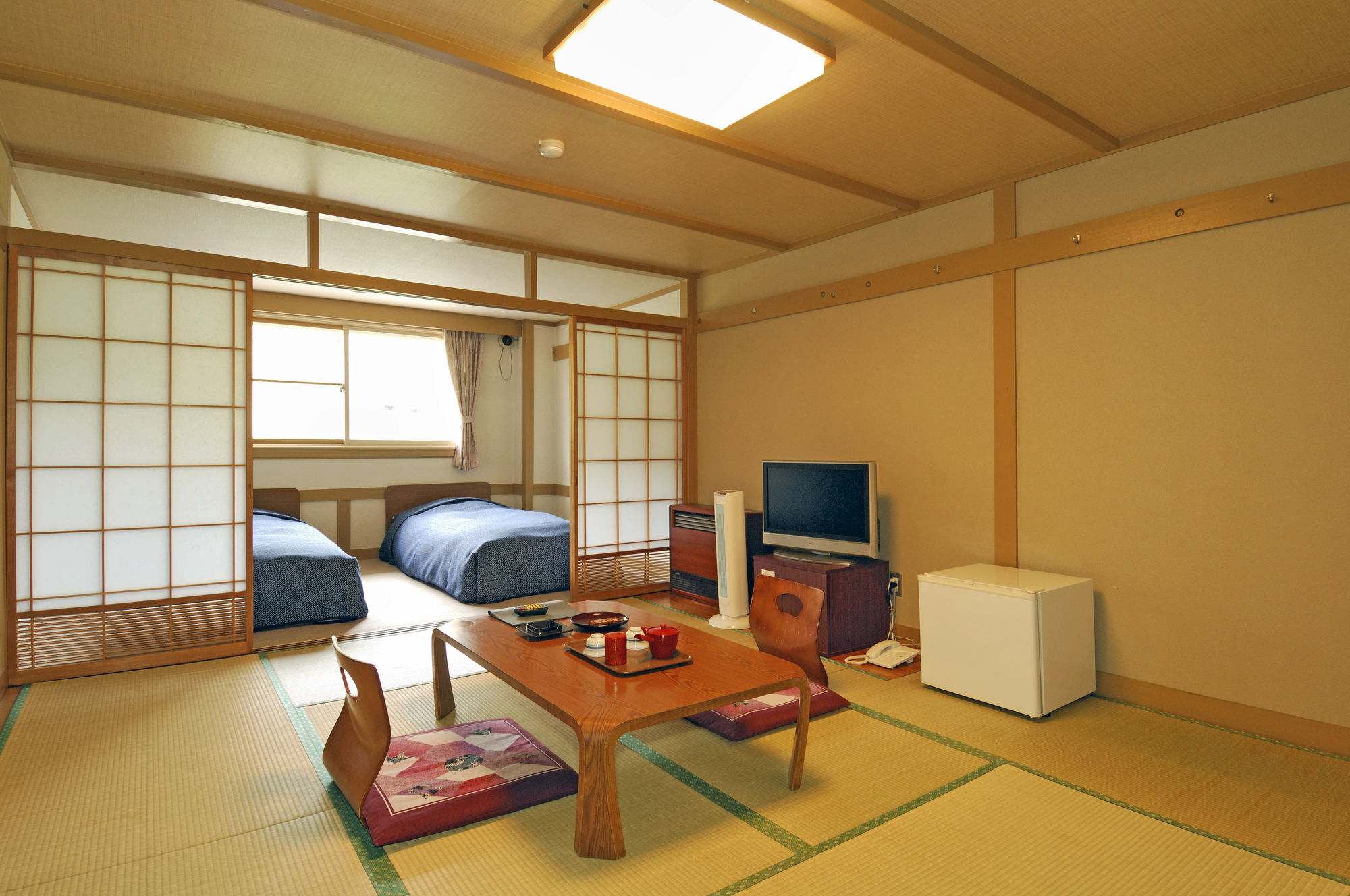 Фото Shiga Palace Hotel