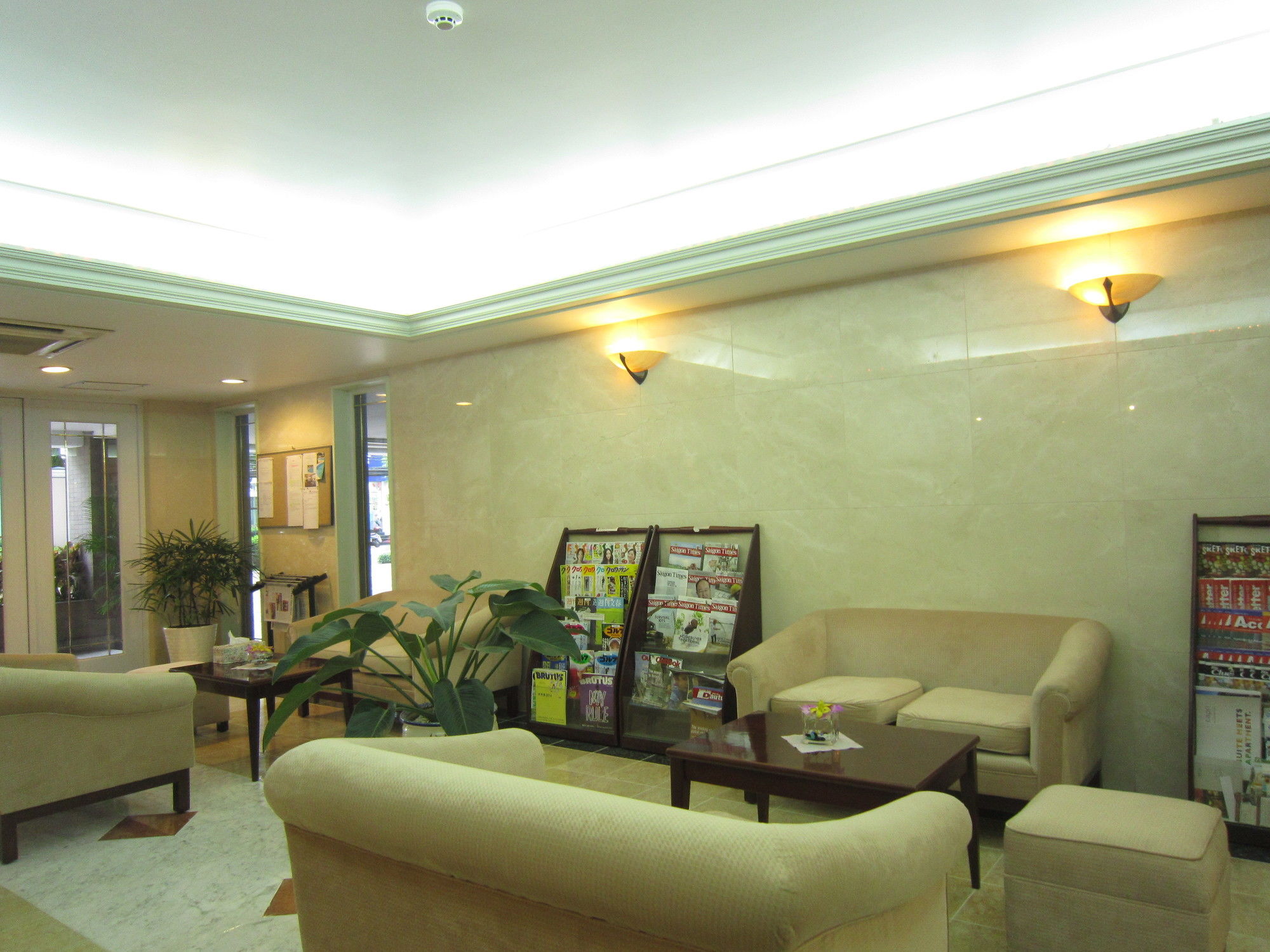 Фото Saigon Court Serviced Apartment
