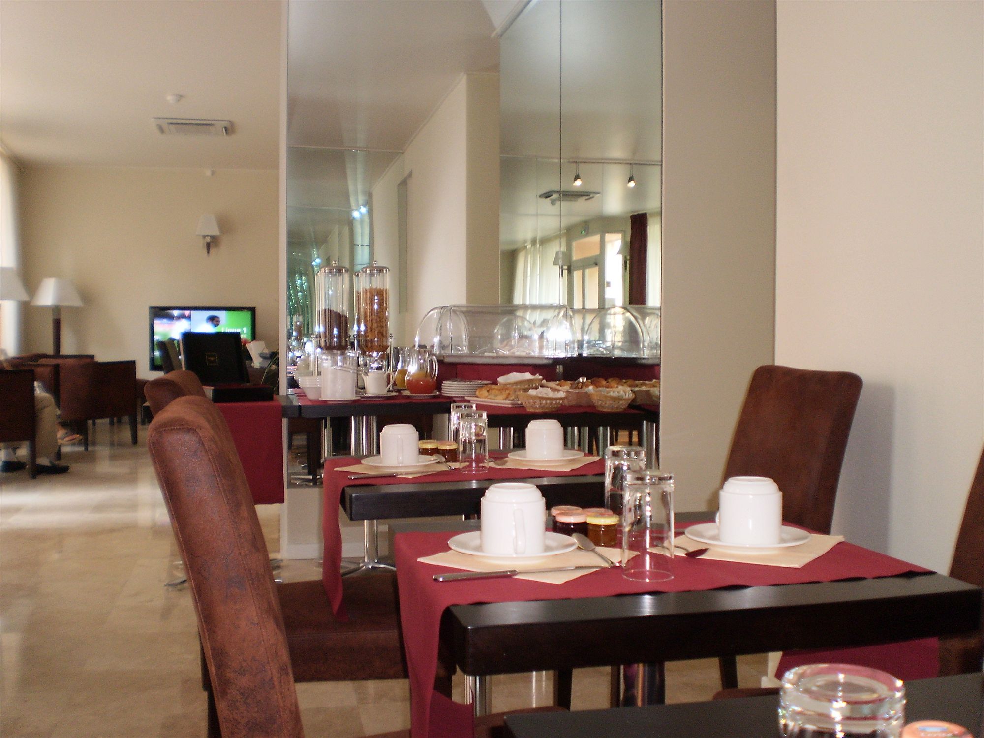 Фото Hotel Capitole