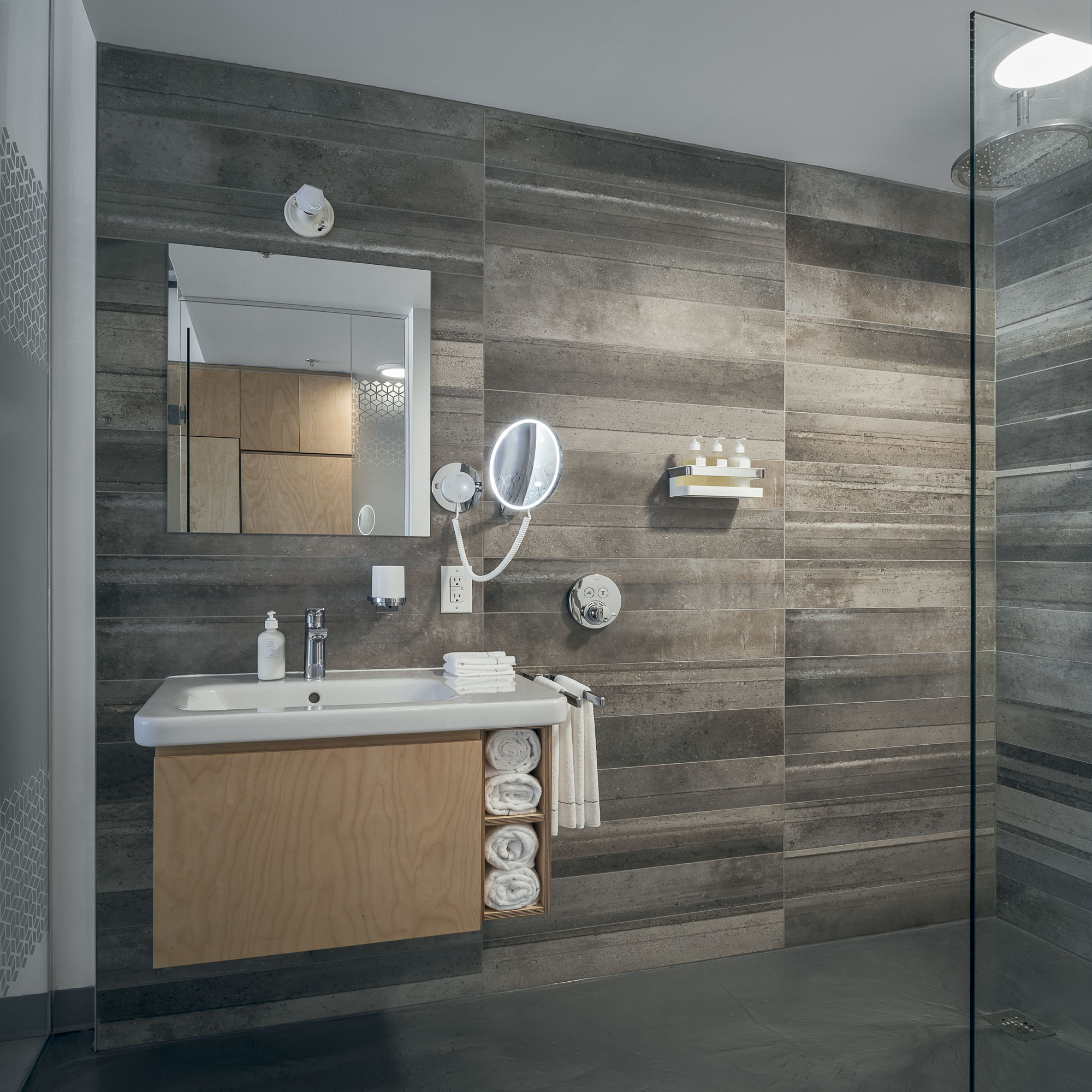 Фото Boxotel Montreal