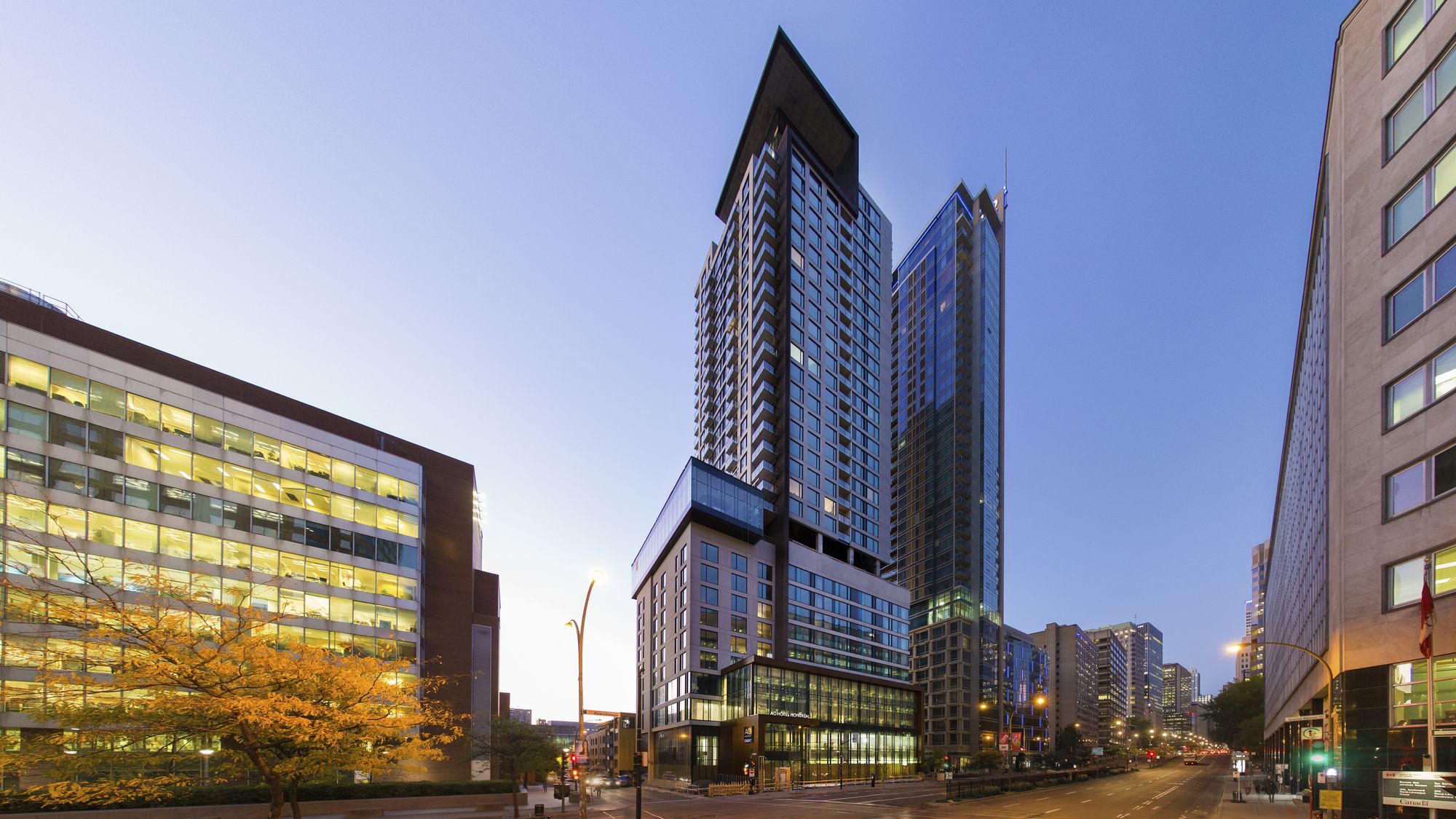 Фото Hôtel AC Montréal Centre ville