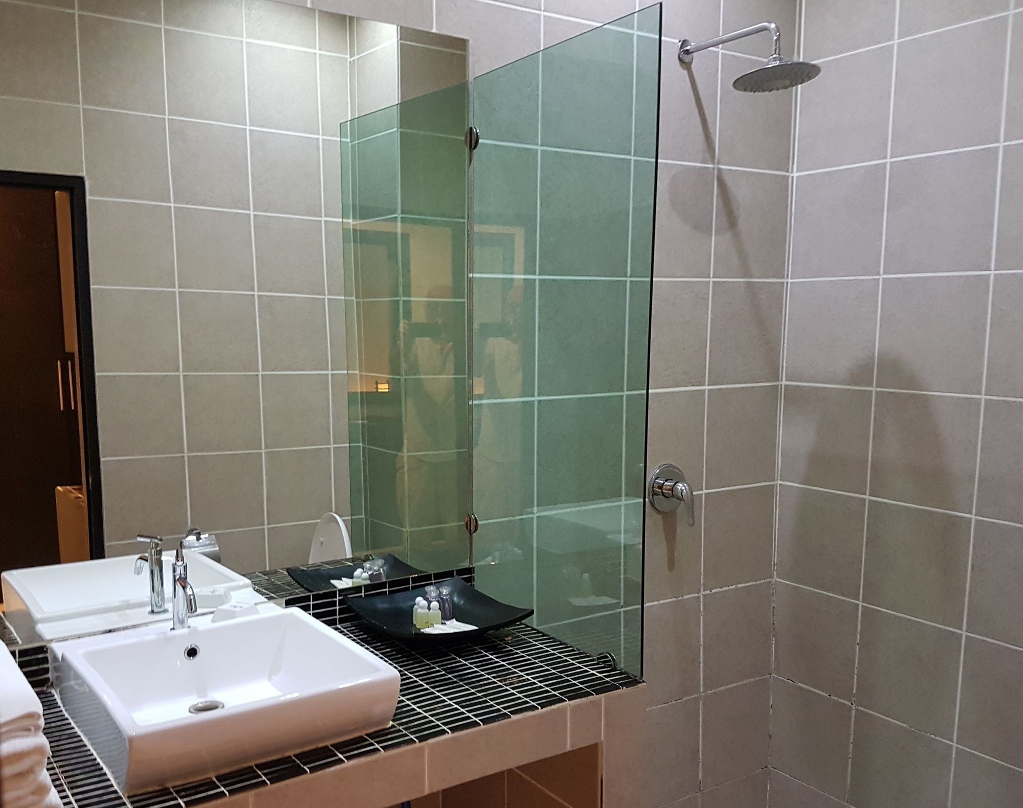 Фото East Suites