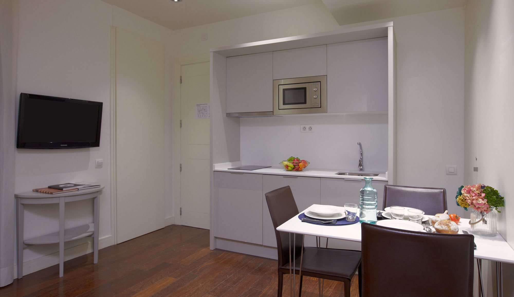 Фото Duquesa Suites