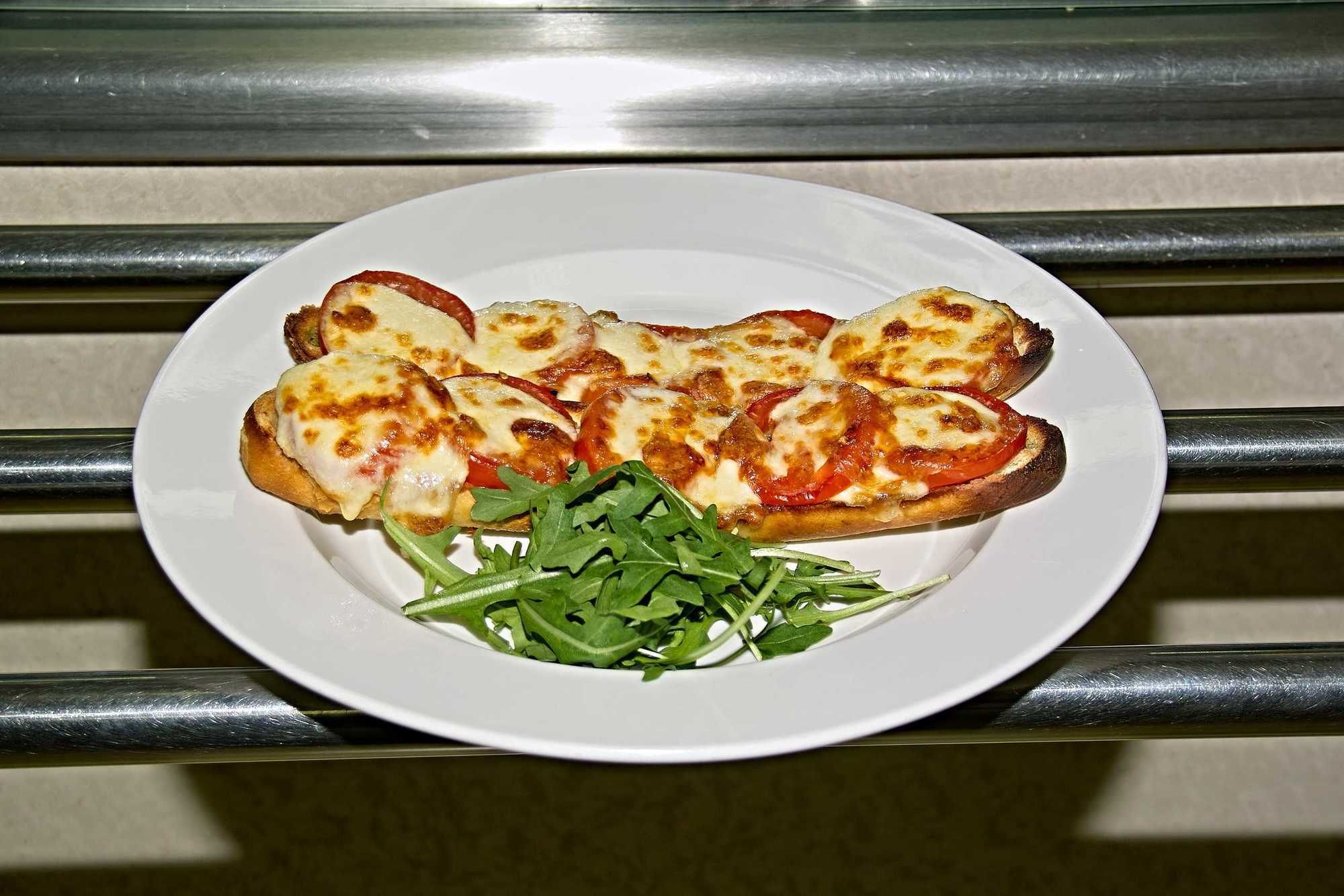 Фото Hotel Radnice