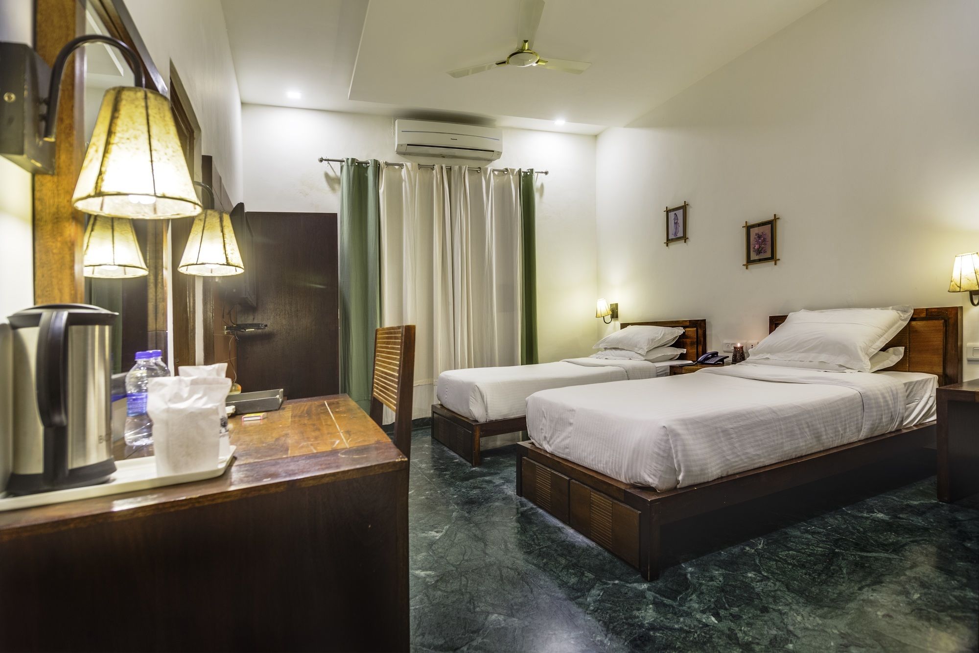 Фото Hotel Ranthambore Regency