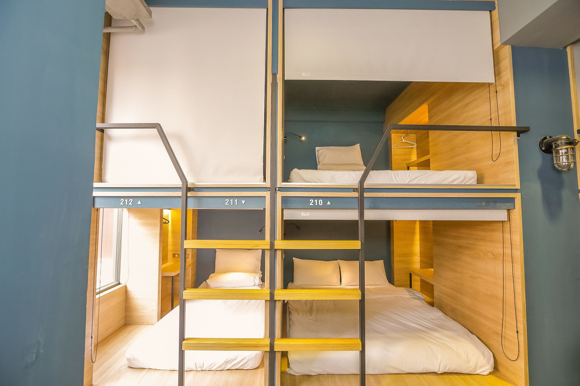 Фото Dongmen 3 Capsule Inn - Hostel