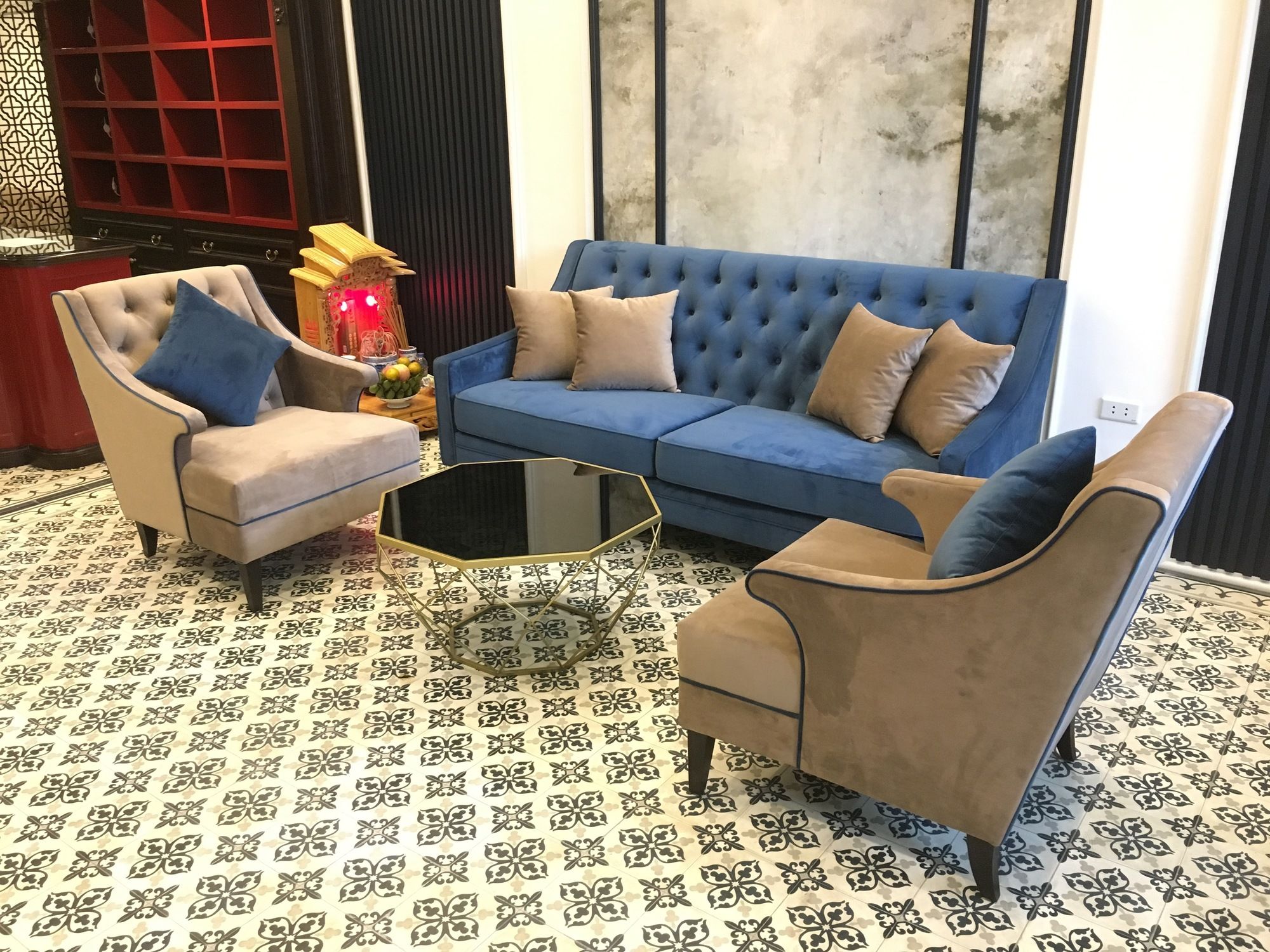 Фото Golden Rooster Hotel