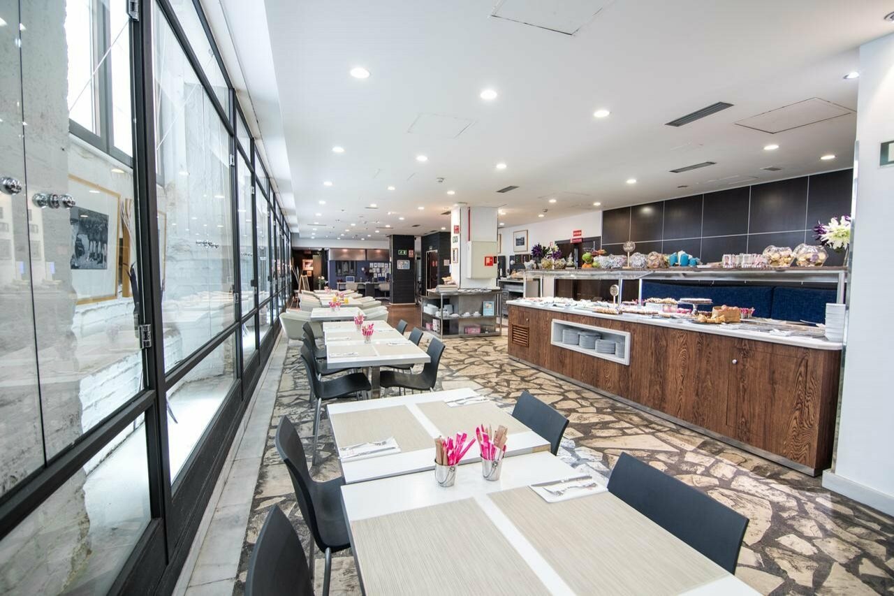 Фото Petit Palace Cliper Gran Vía