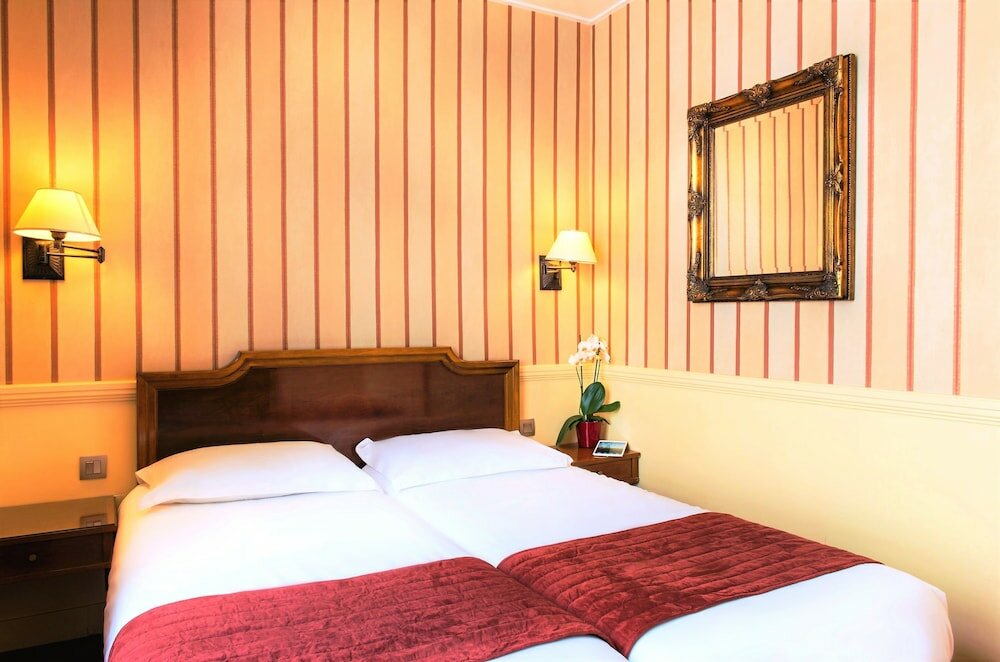 Фото Hôtel du Théâtre by Patrick Hayat