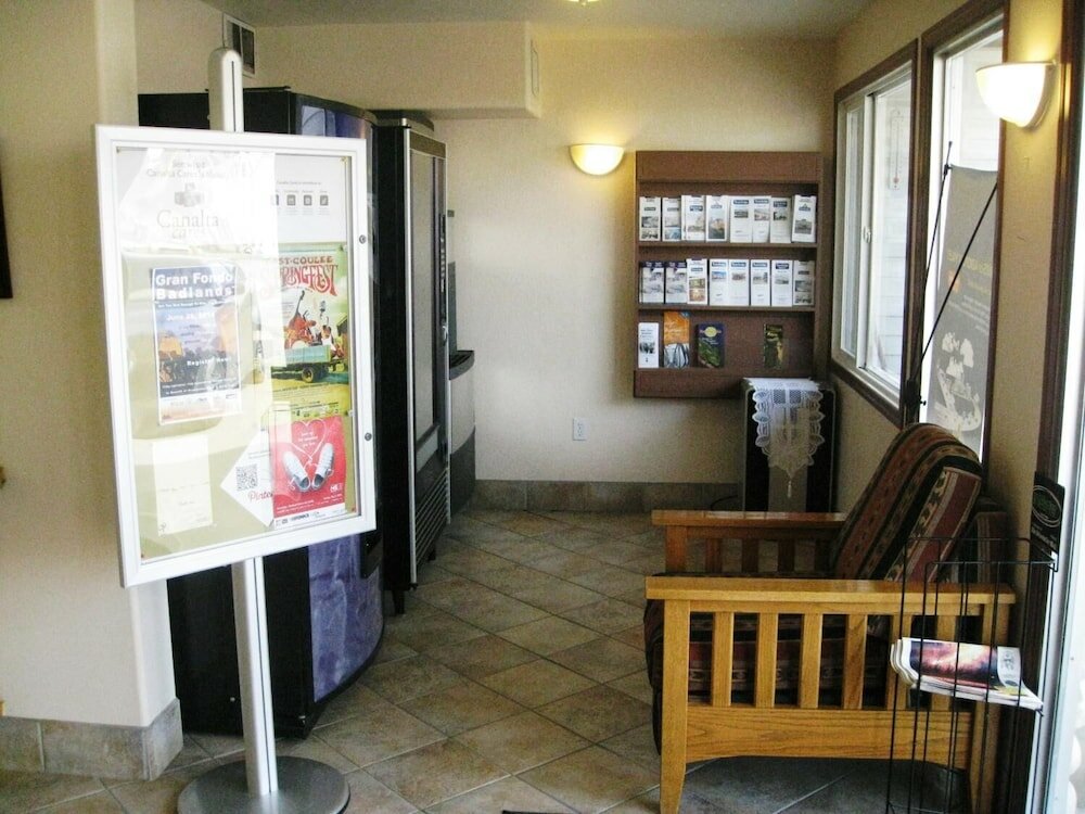 Фото Travelodge by Wyndham Drumheller