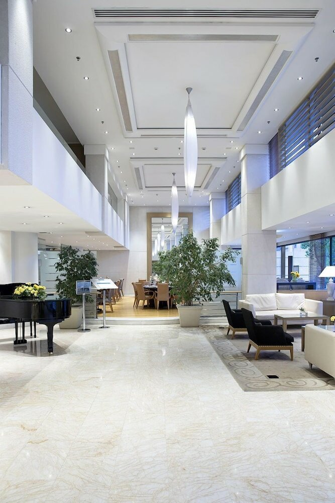 Фото Golden Age Hotel