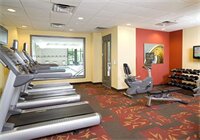 Фото Courtyard by Marriott Boston Brookline