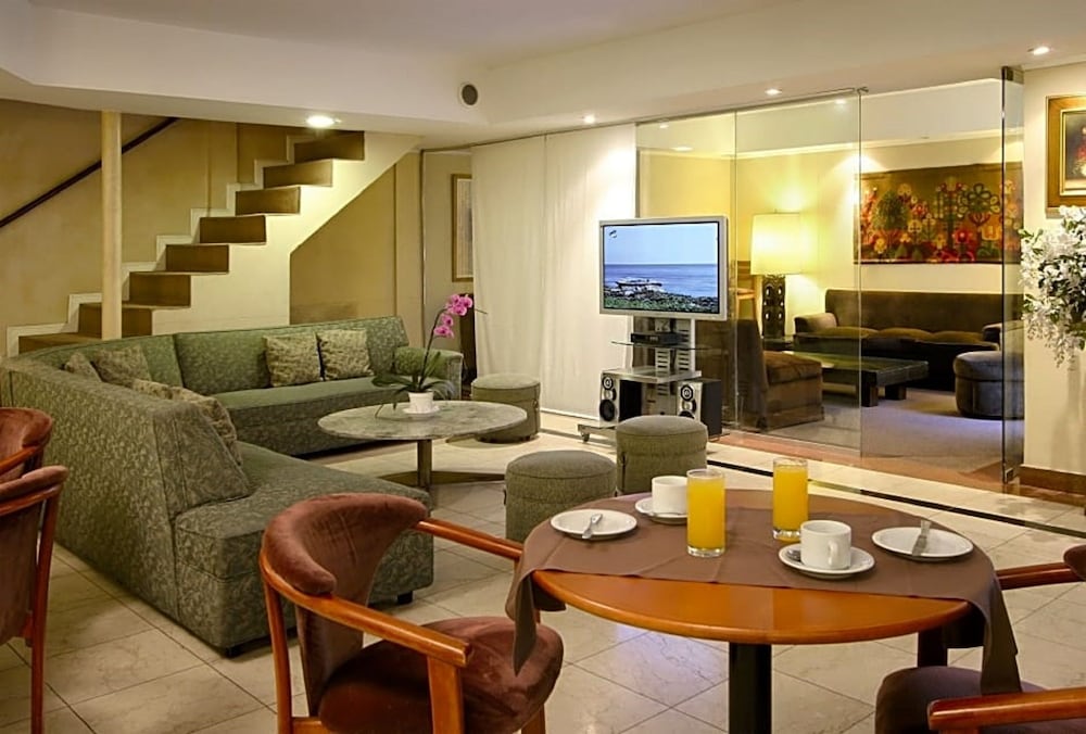 Фото Gran Hotel Buenos Aires