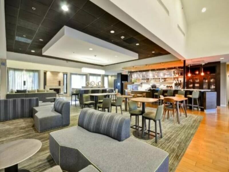 Фото Courtyard by Marriott Dallas Medical/Market Center