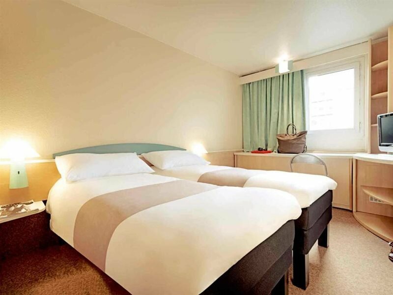 Фото Ibis Baar Zug