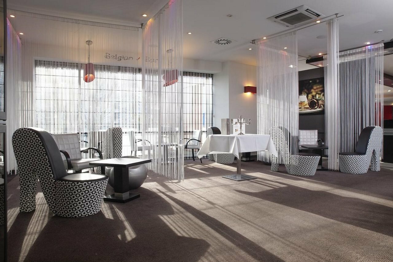 Фото Ramada by Wyndham Brussels Woluwe