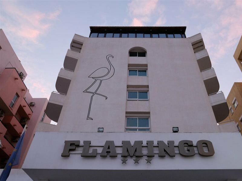 Фото Flamingo Beach Hotel