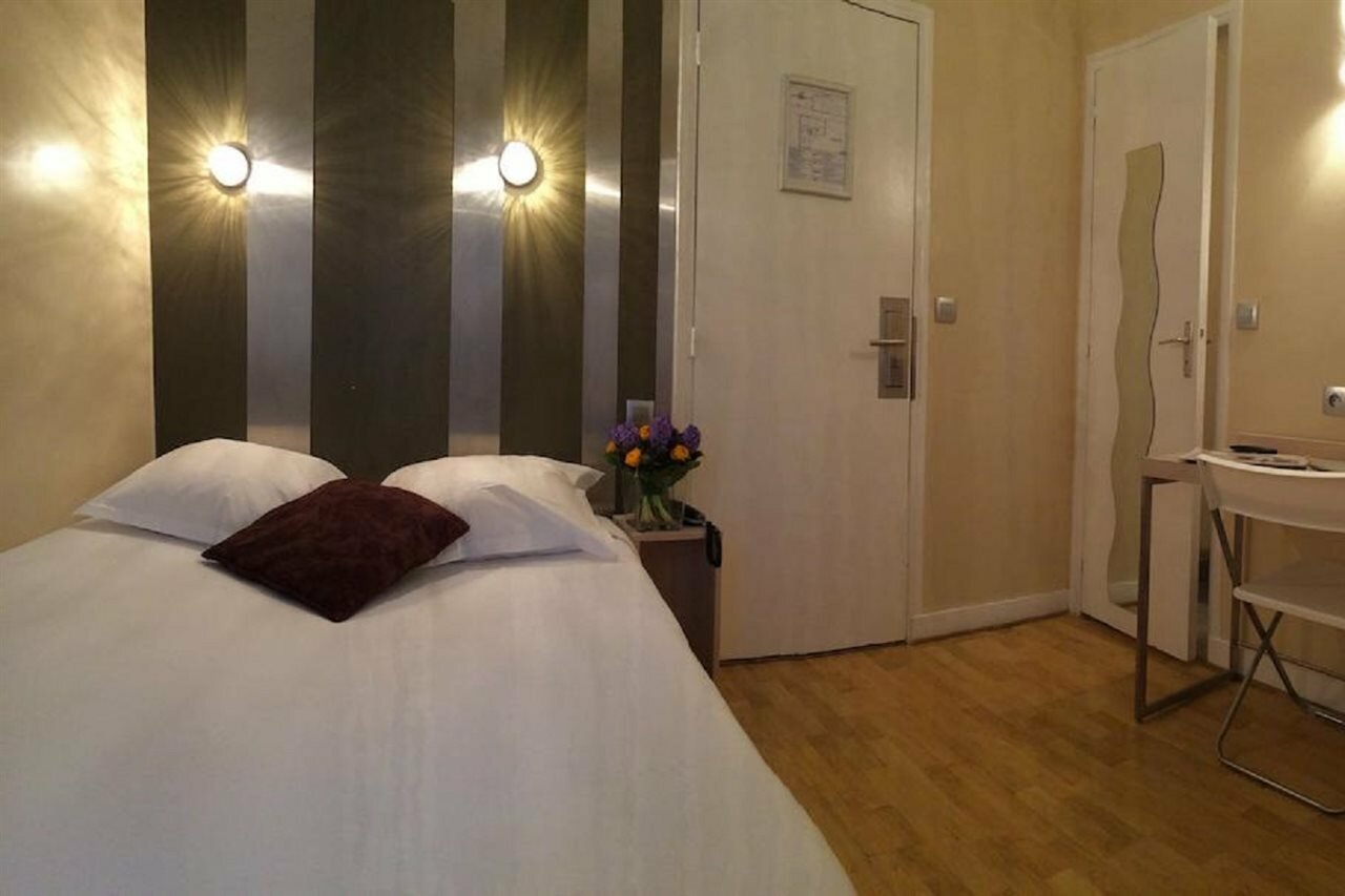 Фото Paris Legendre