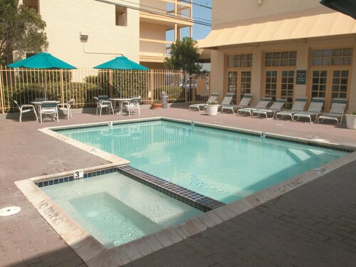 Гостиница Days Inn by Wyndham Georgetown