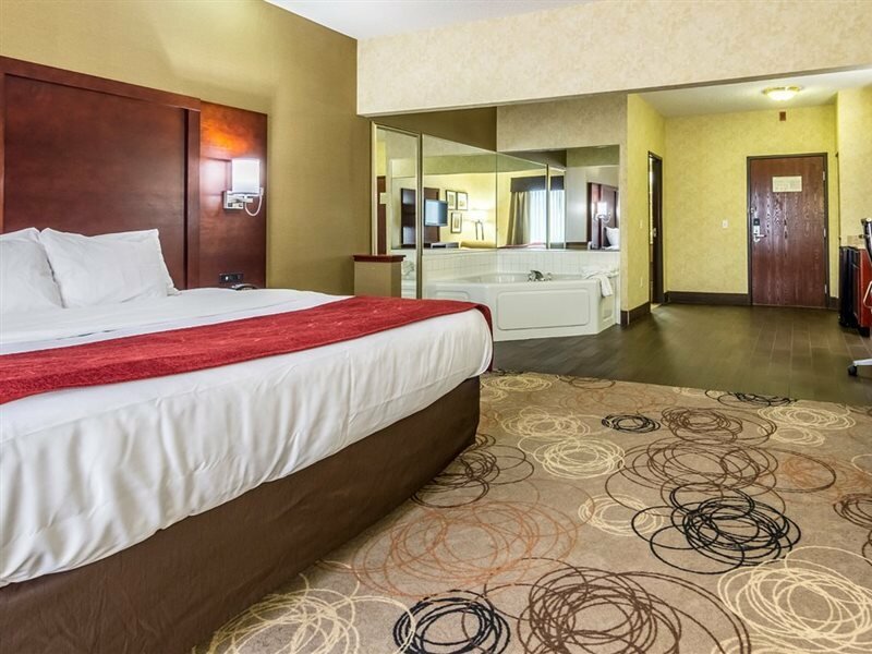 Фото Comfort Suites