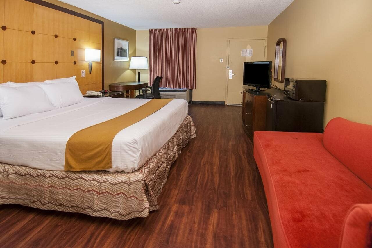 Фото Sweet Dream Inn University Park