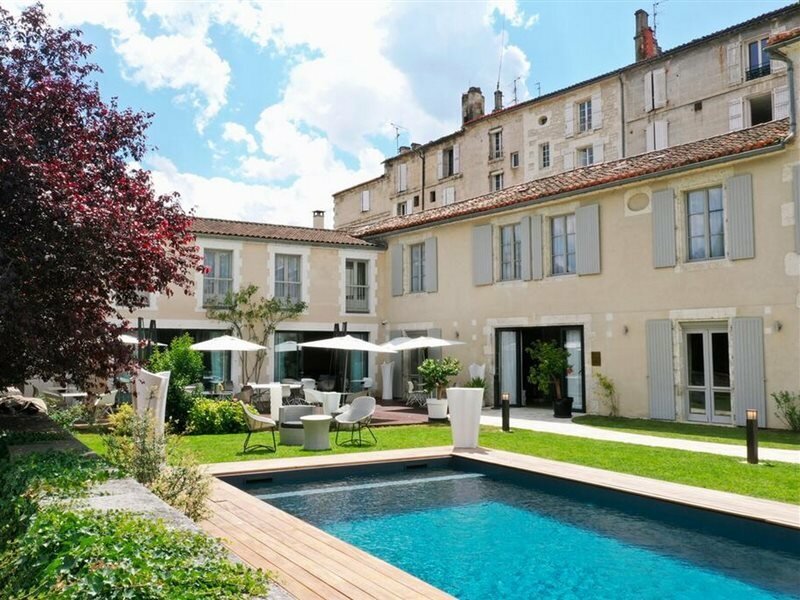 Фото Hotel Angoulême Le Saint Gelais