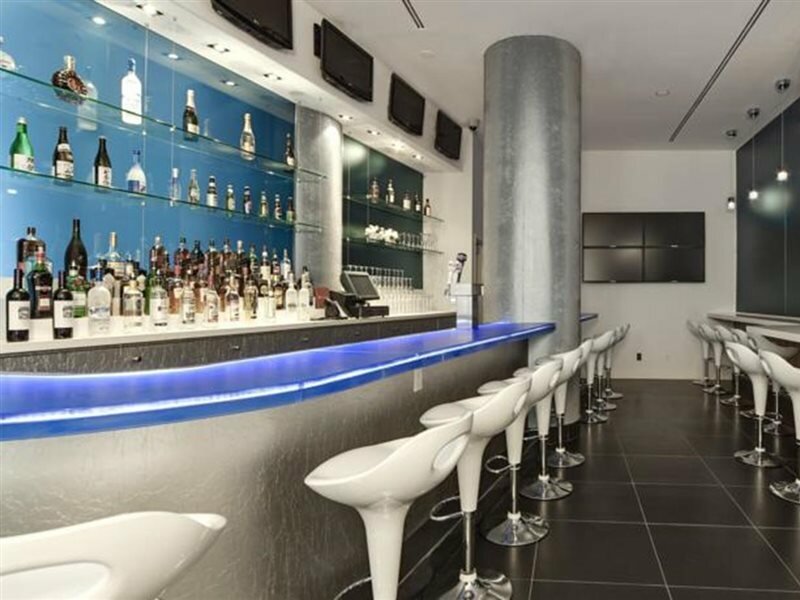 Фото Wyndham Garden Chinatown