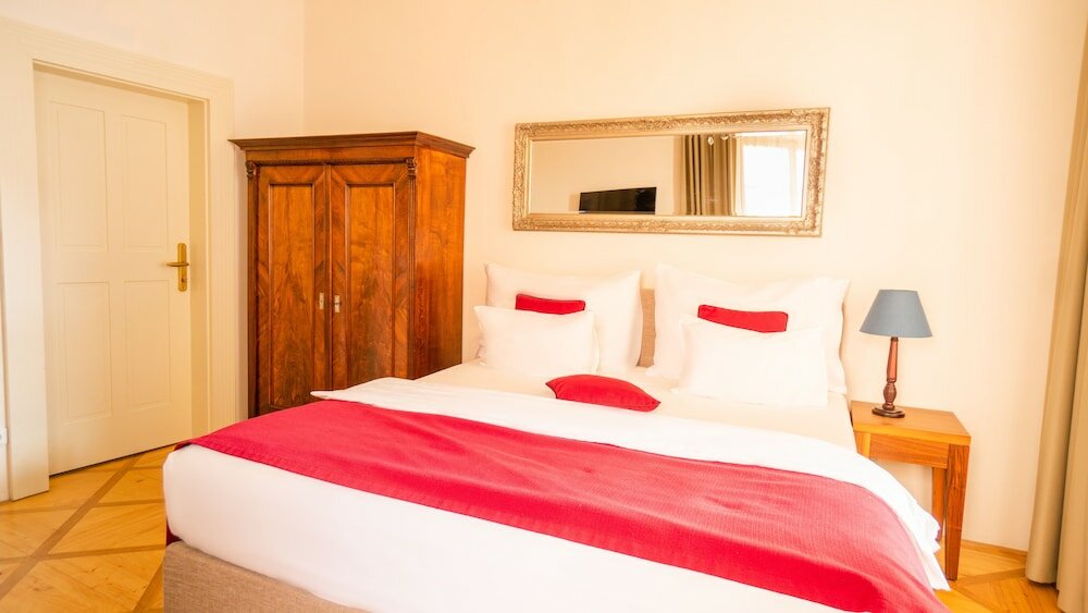 Фото Hotel Golden Key Prague