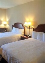 Фото Hometown Inn