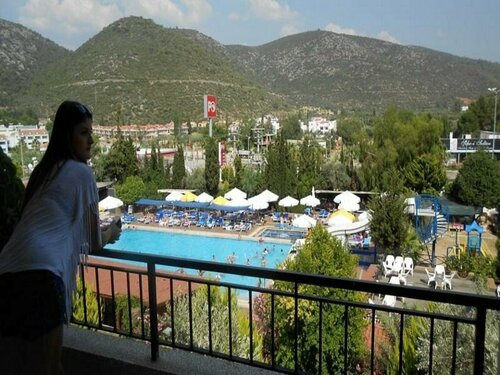 Гостиница Pigale Beach Resort в Кушадасы
