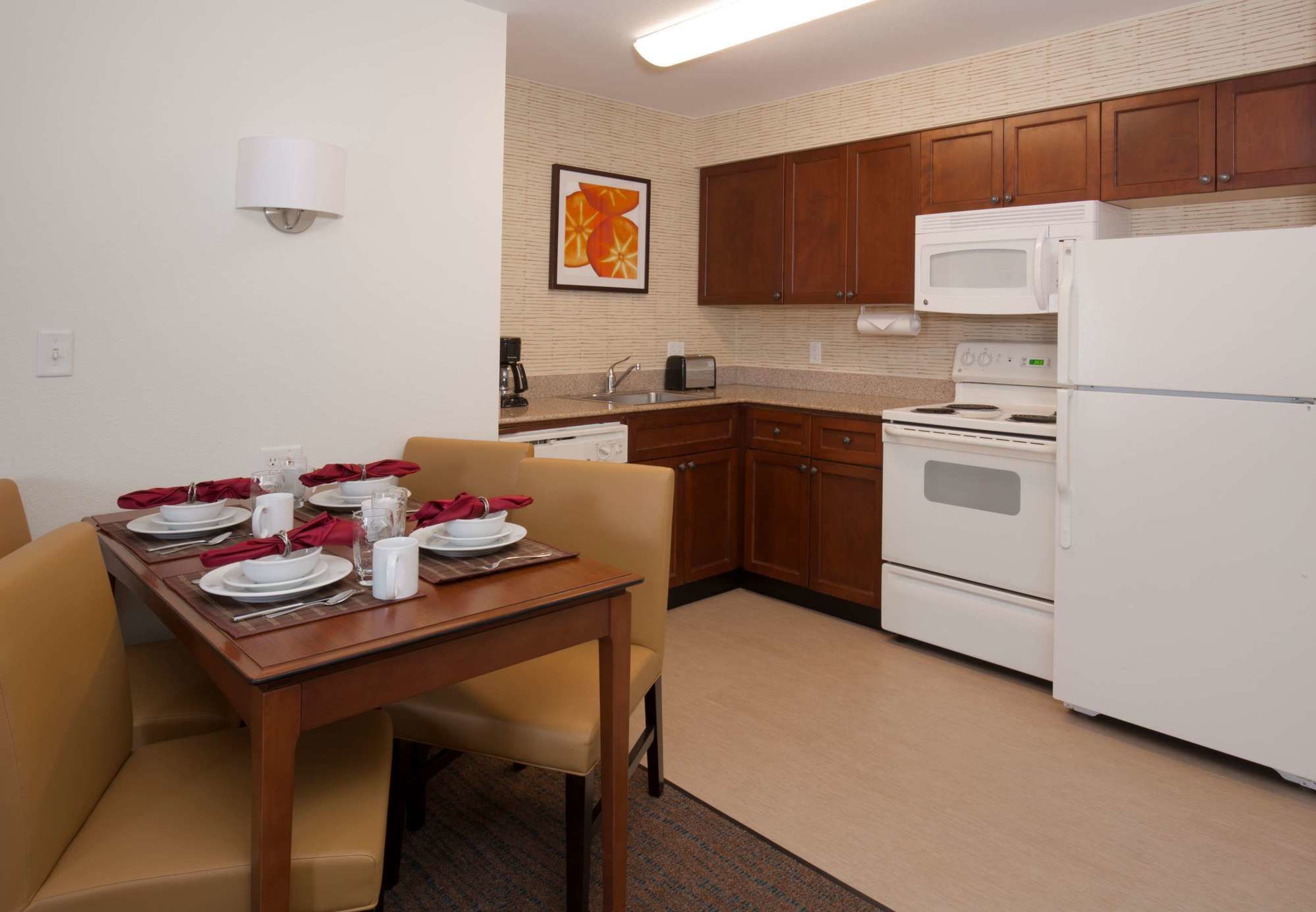 Фото Residence Inn by Marriott Boise West