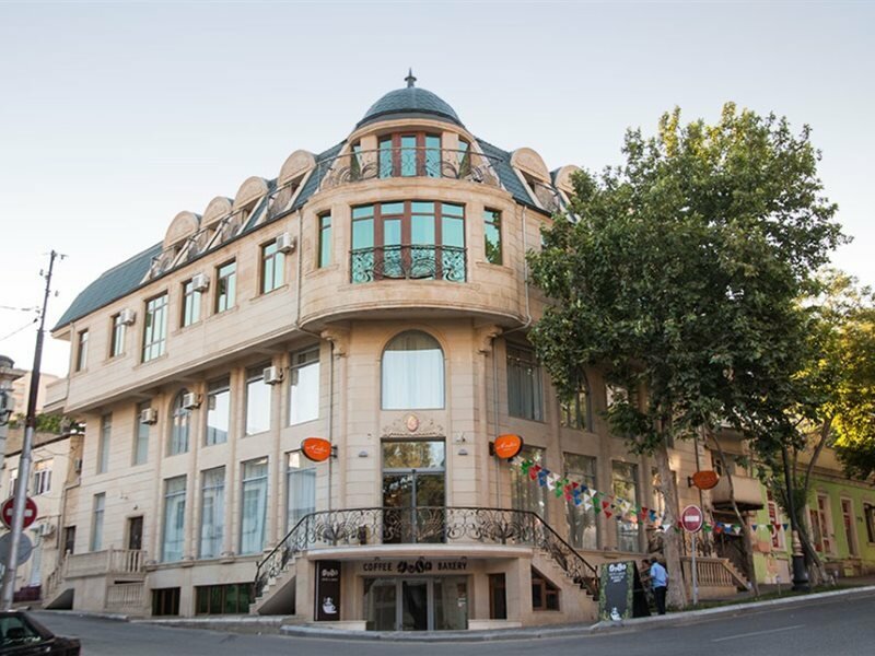 Фото отеля 1