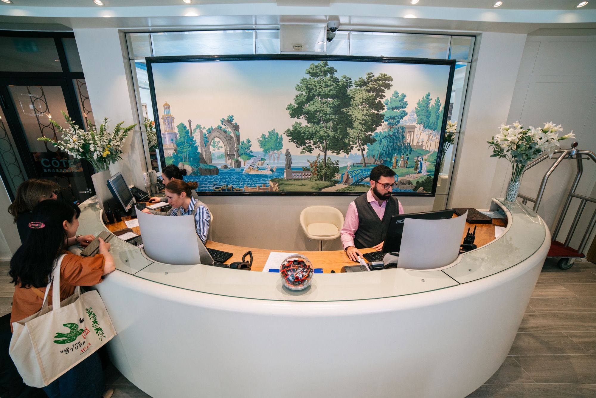 Фото Sloane Square Hotel