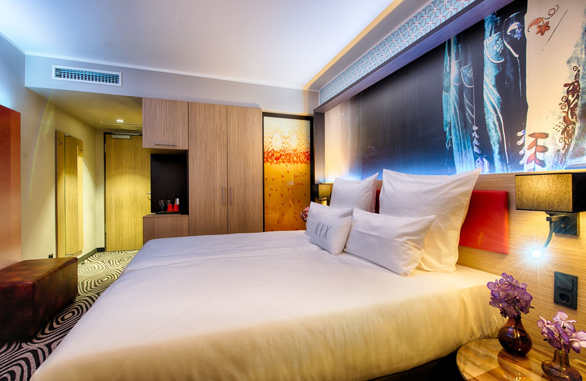 Фото Nyx Hotel Munich by Leonardo Hotels