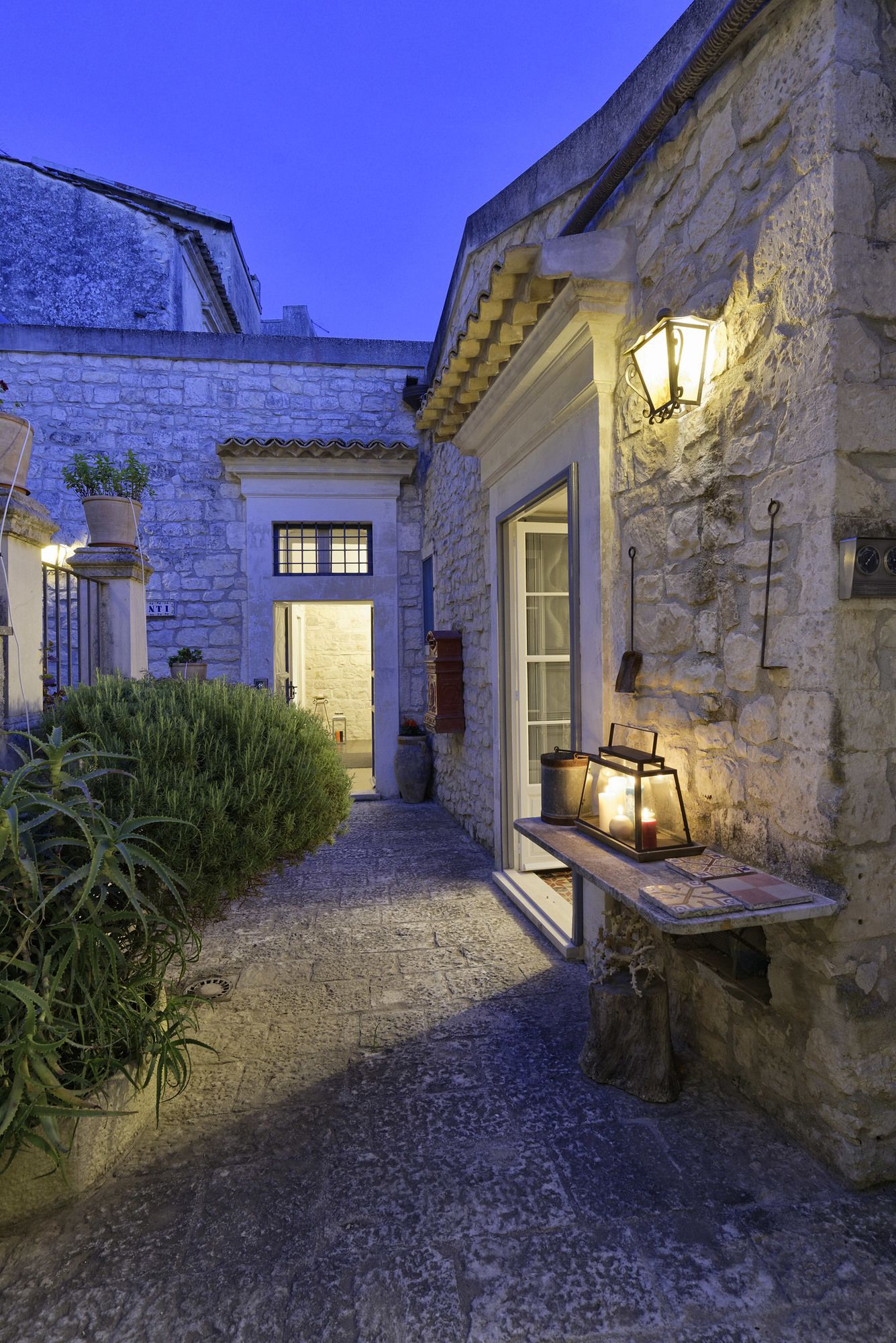 Фото Edel Emotional Domus Et Luxury