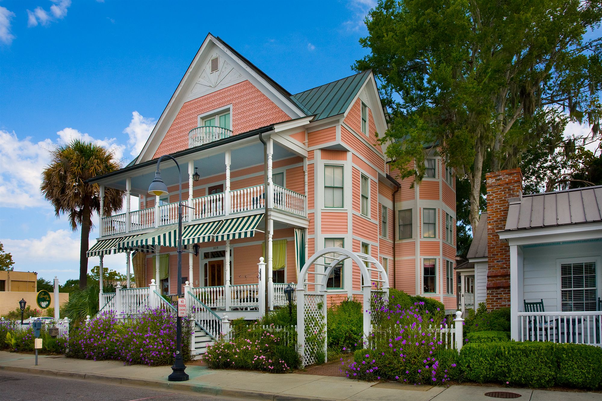 Фото Beaufort Inn